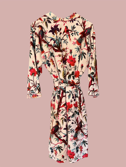 Kimono/jakke velour / Hvid & røde & turkise motiver