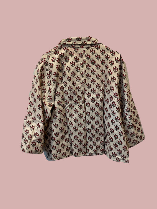 Jakke / Råhvid med rødt print