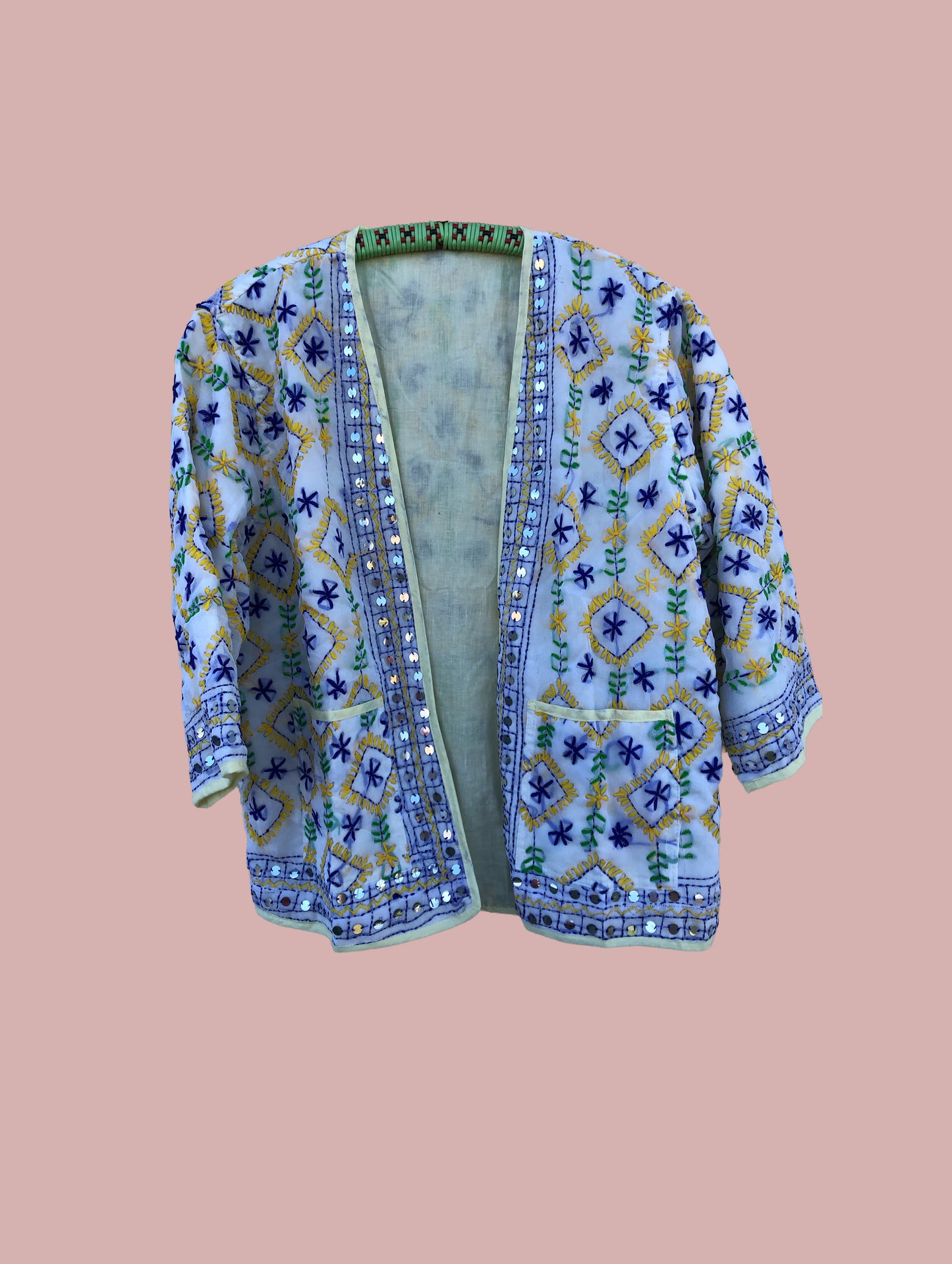 Jakke / Af Phulkari tørklæder / Baby blå med broderier