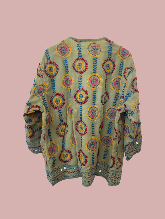 Jakke / Af Phulkari tørklæder / Lysegrøn med broderier