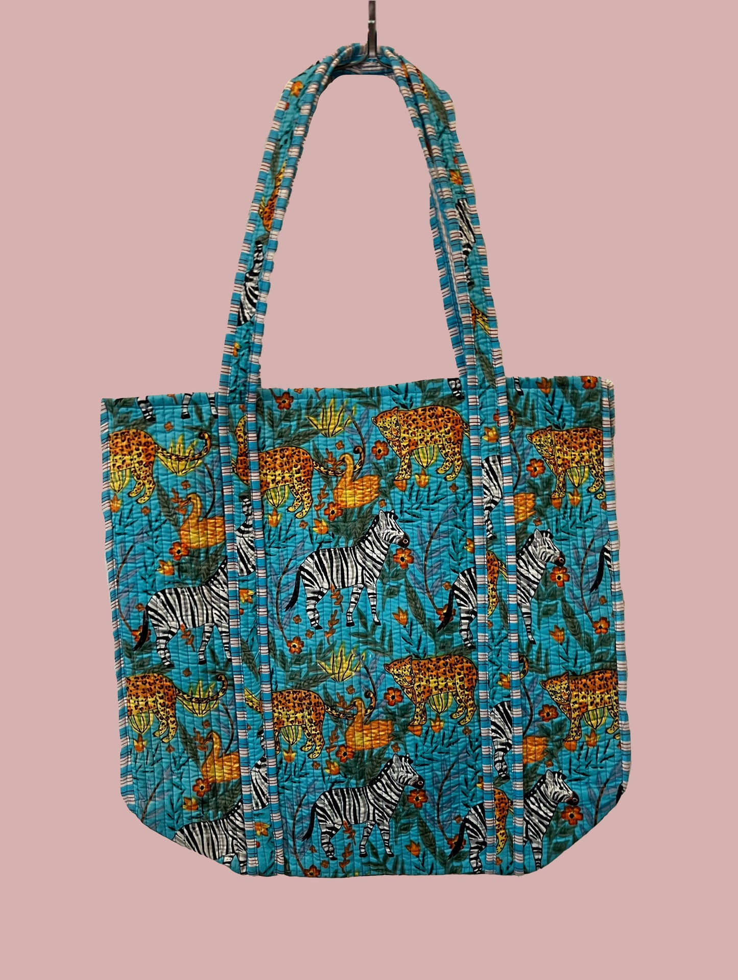 Tote bag / strandtaske, turkis med print i varme farver