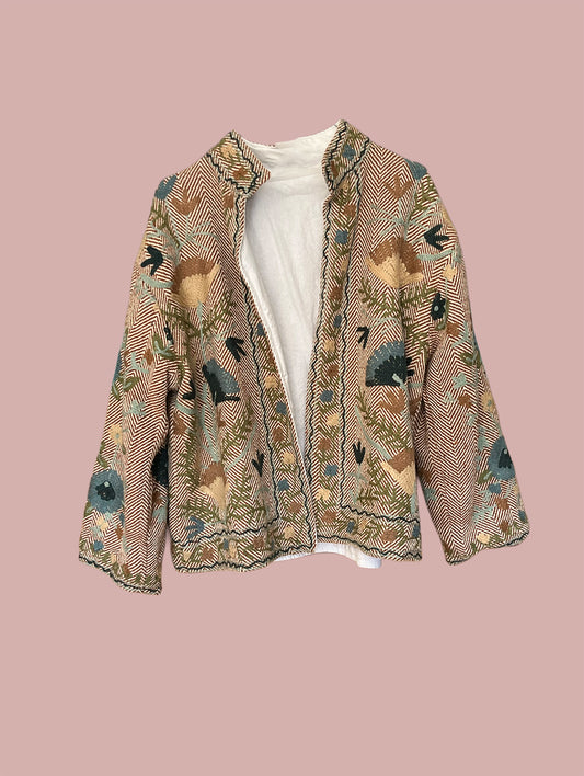 Jakke / Sort & hvid med beige & brune broderier